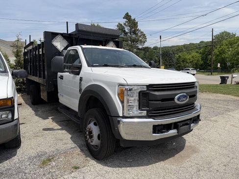 Used 2017 Ford F450 XL w/ XL Value Package RWD image 2