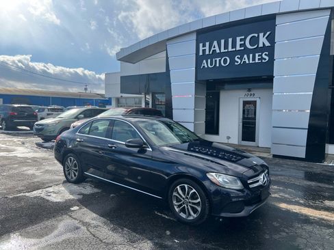 Used 2017 Mercedes-Benz C 300 4MATIC Sedan image 7