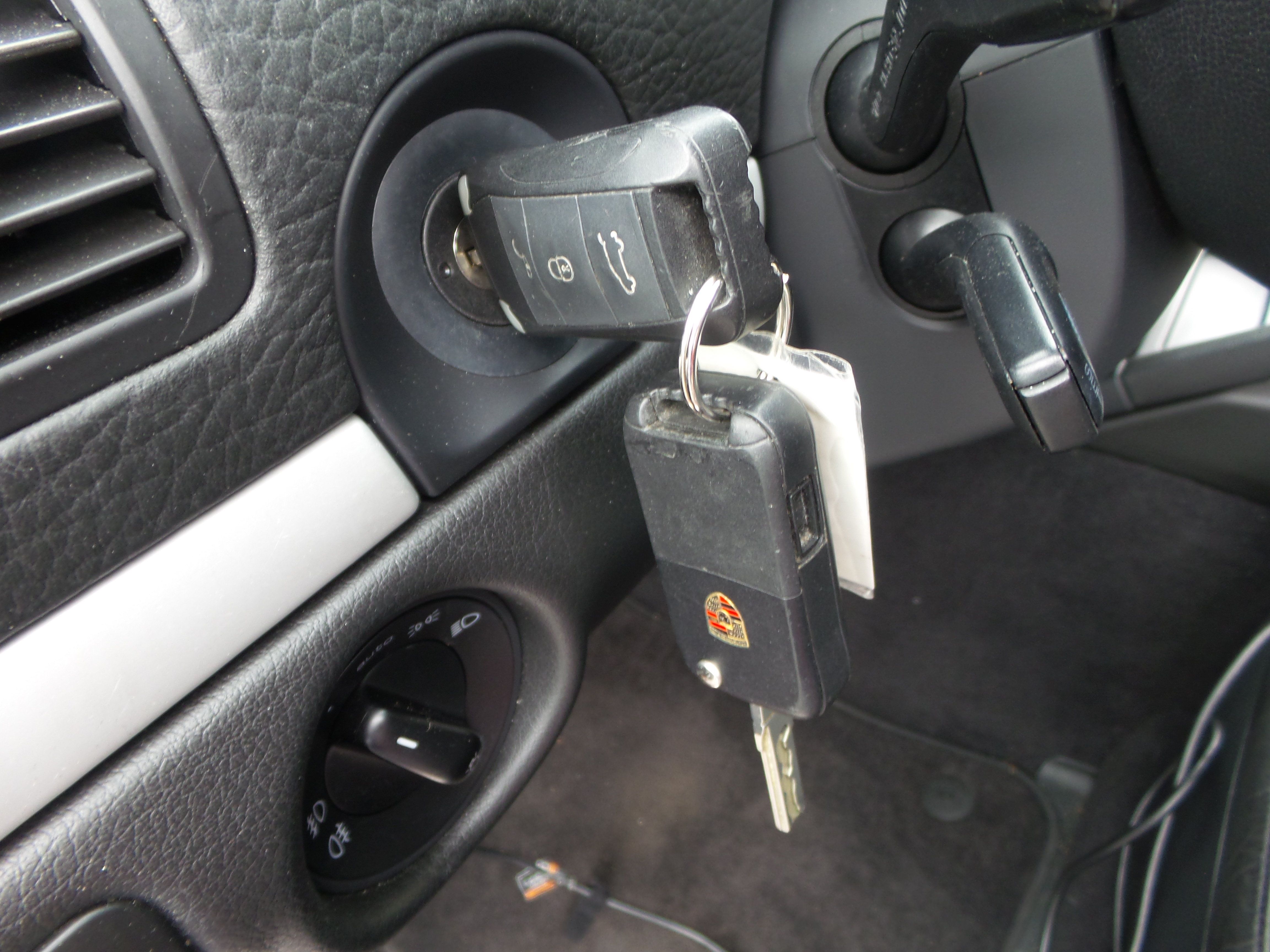 Used 2009 Porsche Cayenne GTS AWD/4WD image 71