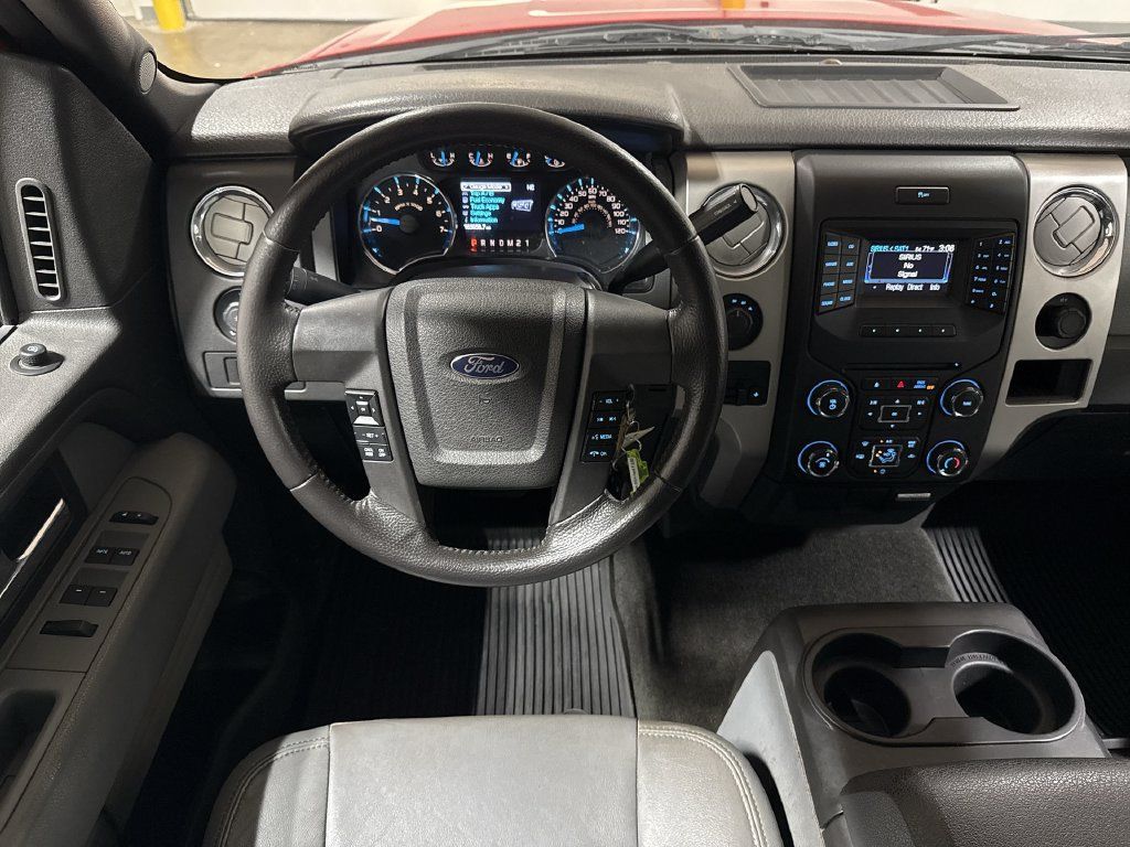 Used 2014 Ford F150 XLT w/ Equipment Group 302A Luxury AWD/4WD image 11