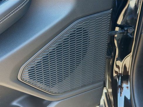 Used 2023 Jeep Grand Cherokee L Limited w/ Black Appearance Package image 25