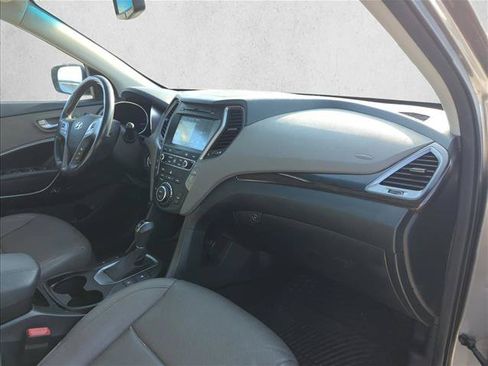 Used 2017 Hyundai Santa Fe Sport w/ 2.4L Tech Package 04 AWD/4WD image 11
