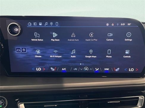 Used 2025 Chevrolet Traverse LT image 29