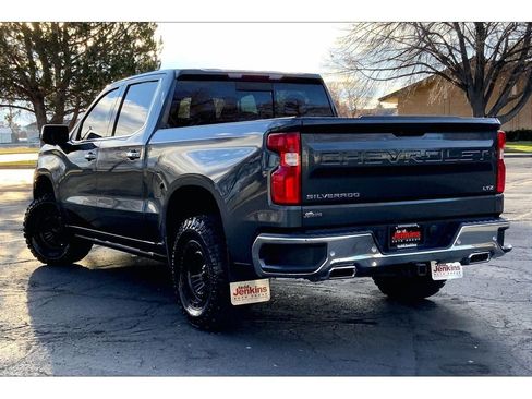 Used 2020 Chevrolet Silverado 1500 LTZ w/ LTZ Premium Package image 13
