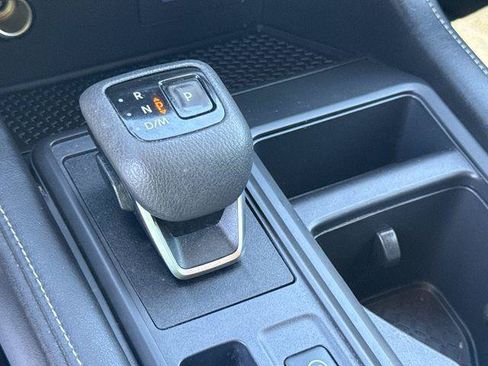 Used 2024 Nissan Pathfinder S FWD image 21