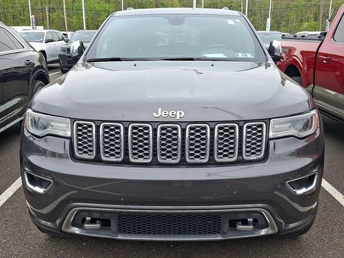 Used 2020 Jeep Grand Cherokee Overland AWD/4WD image 3