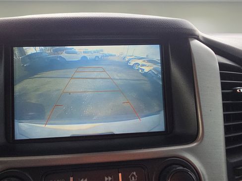 Used 2019 GMC Yukon XL SLT image 34