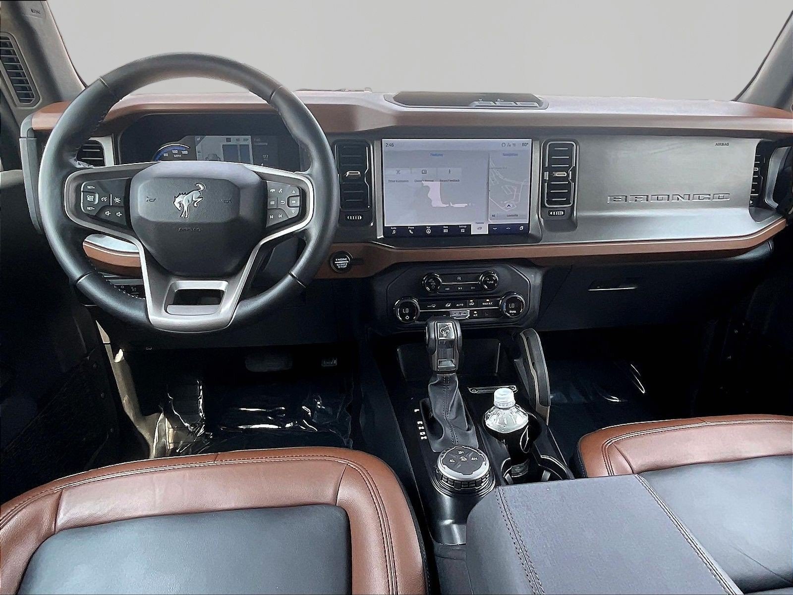 Used 2024 Ford Bronco Outer Banks AWD/4WD image 7