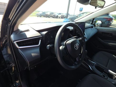 Used 2024 Toyota Corolla LE FWD image 14