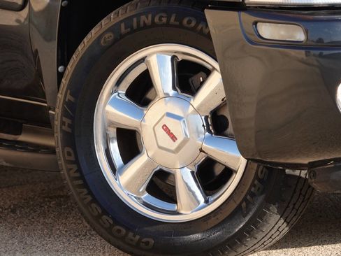 Used 2004 GMC Envoy SLT image 39