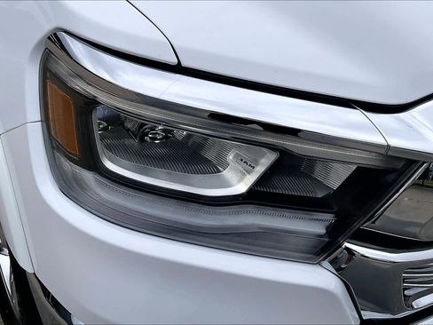 Used 2022 RAM 1500 Laramie AWD/4WD image 27