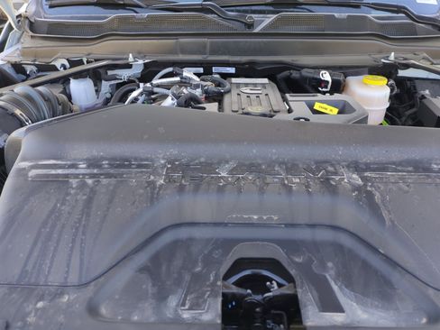 New 2025 RAM 3500 Limited image 21