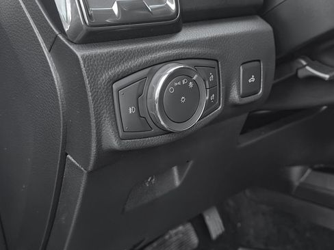 Certified 2020 Ford Ranger Lariat w/ Equipment Group 501A Mid image 18