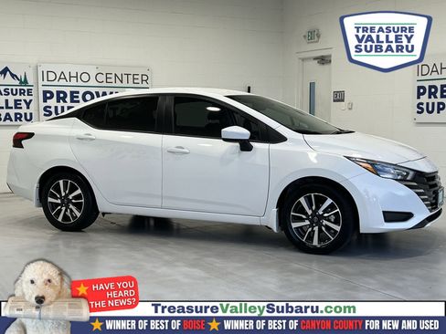 Used 2025 Nissan Versa SV w/ Trunk Package image 1