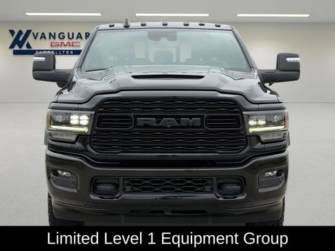 Used 2023 RAM 2500 Limited AWD/4WD image 3