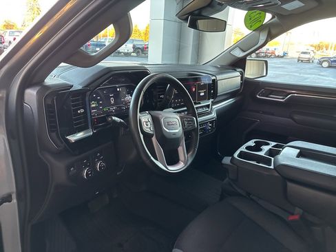 Used 2023 GMC Sierra 1500 Elevation image 9