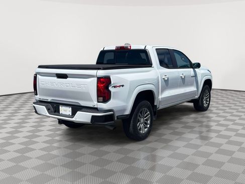 Used 2023 Chevrolet Colorado LT w/ LT Convenience Package II AWD/4WD image 5