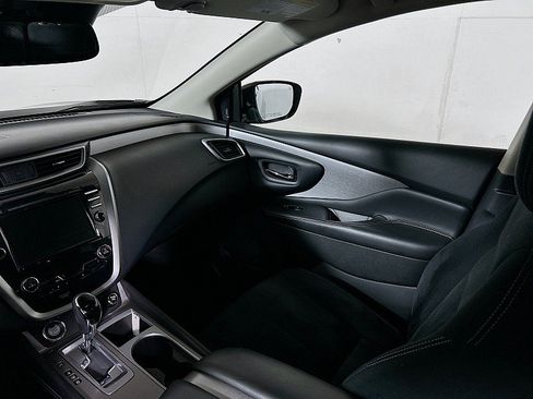 Used 2020 Nissan Murano SV AWD/4WD image 43