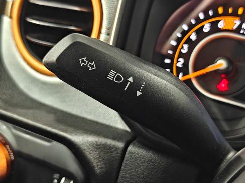 Used 2024 Jeep Wrangler Sport AWD/4WD image 43