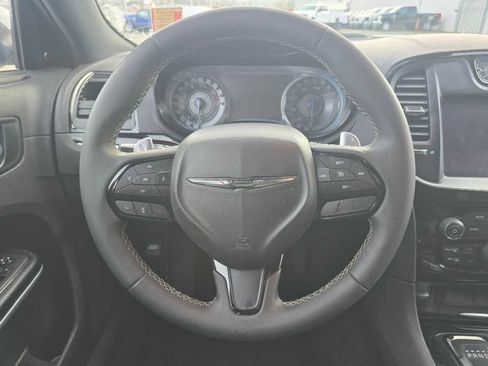 Used 2023 Chrysler 300 S image 11