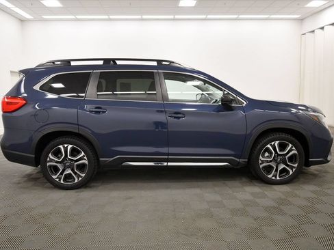 Used 2024 Subaru Ascent Limited w/ Technology Package AWD/4WD image 9
