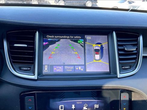 Used 2019 INFINITI QX50 Essential w/ Sensory Package AWD/4WD image 30