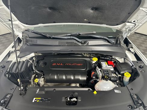 Used 2022 Jeep Compass Latitude w/ Convenience Group image 35