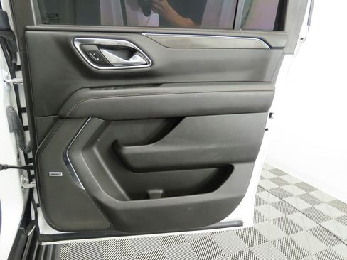 Used 2023 GMC Yukon XL AT4 w/ AT4 Premium Plus Package image 29