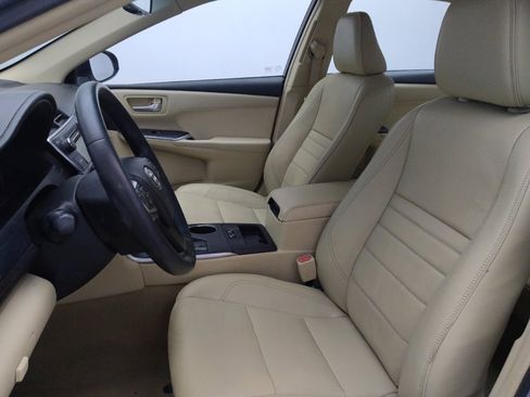 Used 2015 Toyota Camry XLE w/ Moonroof Package image 17