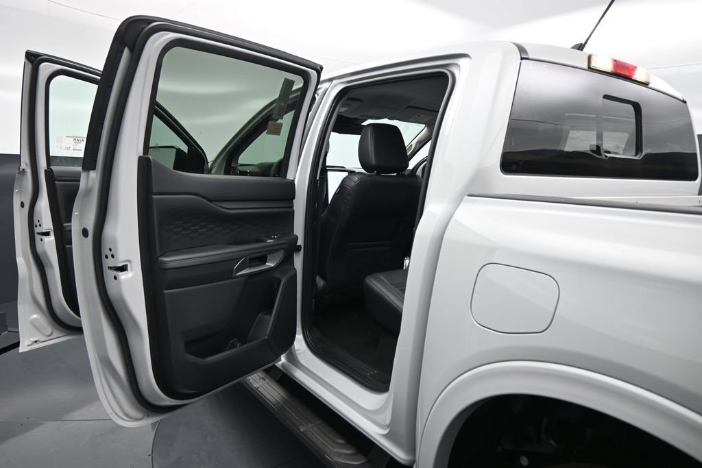 New 2026 Ford Ranger Lariat w/ FX4 Off-Road Package AWD/4WD image 18