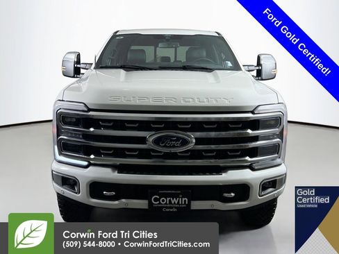 Certified 2024 Ford F350 Platinum w/ Tremor Off-Road Package image 4