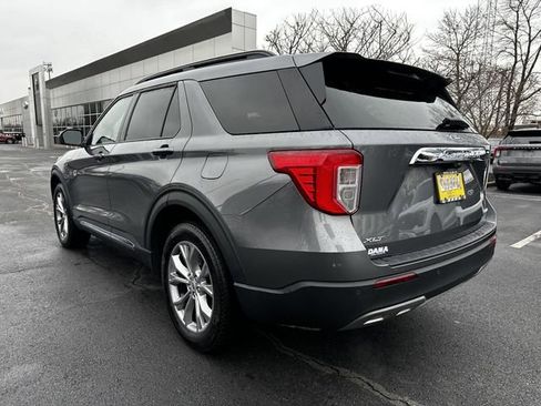 Certified 2022 Ford Explorer XLT w/ Equipment Group 202A image 7