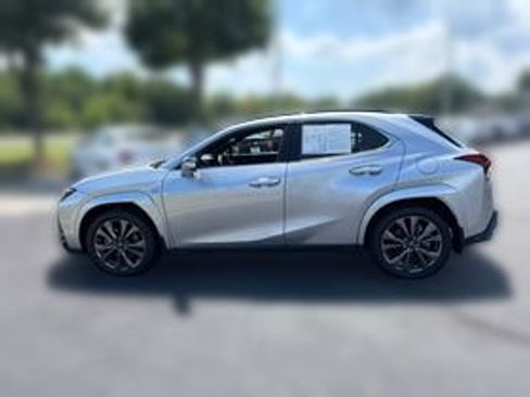 Used 2024 Lexus UX 250h F Sport FWD image 4
