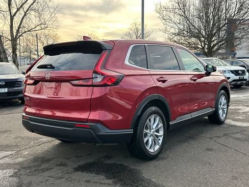Used 2024 Honda CR-V EX-L image 2