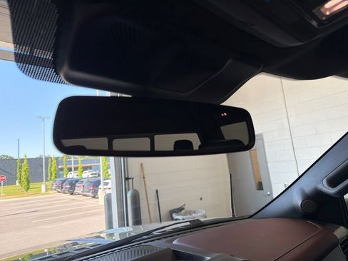 Used 2023 Ford F150 Lariat AWD/4WD image 28