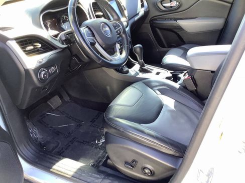 Used 2014 Jeep Cherokee Limited w/ Technology Group AWD/4WD image 26