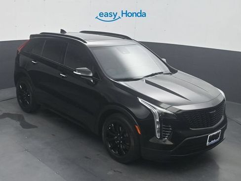 Used 2023 Cadillac XT4 Premium Luxury w/ Enhanced Visibility Package FWD image 17
