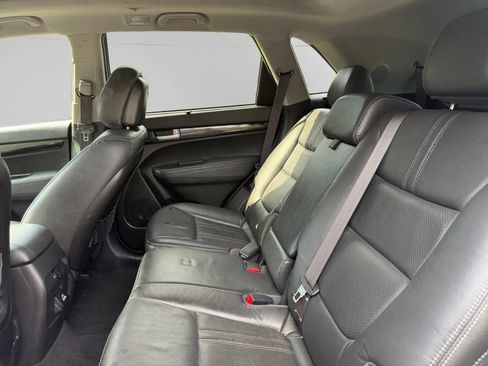 Used 2015 Kia Sorento EX w/ EX V6 Touring Package FWD image 13