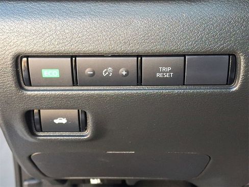 Certified 2024 Nissan Sentra SR image 26