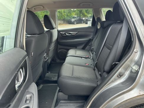 Used 2018 Nissan Rogue S AWD/4WD image 21