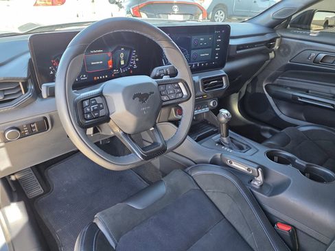 Used 2024 Ford Mustang Dark Horse image 14