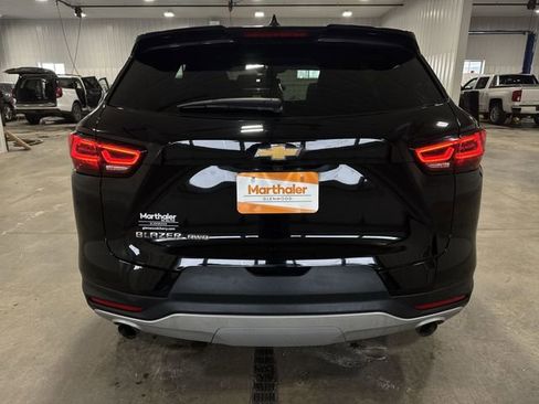 Used 2025 Chevrolet Blazer LT image 5