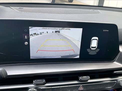 Used 2023 Kia Telluride S image 24