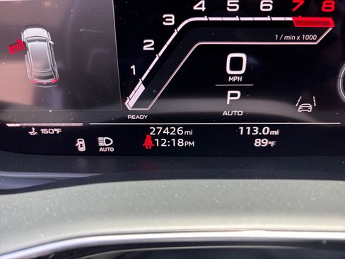 Used 2024 Audi RS Q8 w/ Black Optic Package image 11