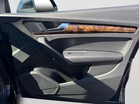 Used 2018 Audi Q5 2.0T Premium image 34