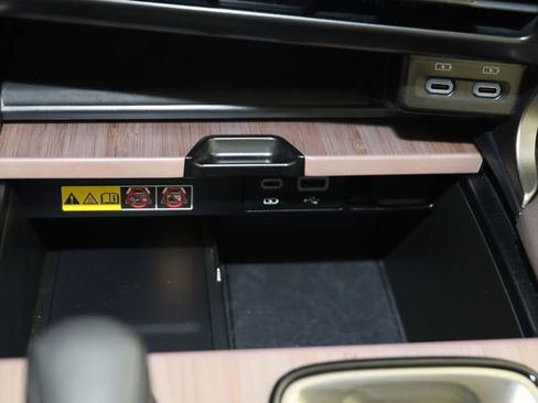 Used 2023 Lexus RX 350 Premium image 34