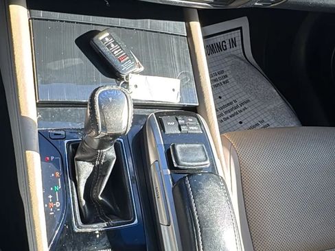 Used 2016 Lexus GS 200t RWD image 78