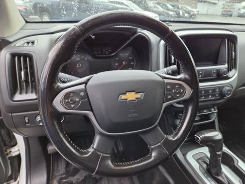 Used 2020 Chevrolet Colorado LT w/ Safety Package image 14