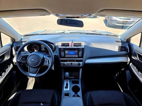 Used 2018 Subaru Outback 2.5i AWD/4WD image 9