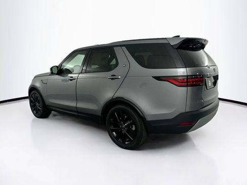 New 2026 Land Rover Discovery S image 7